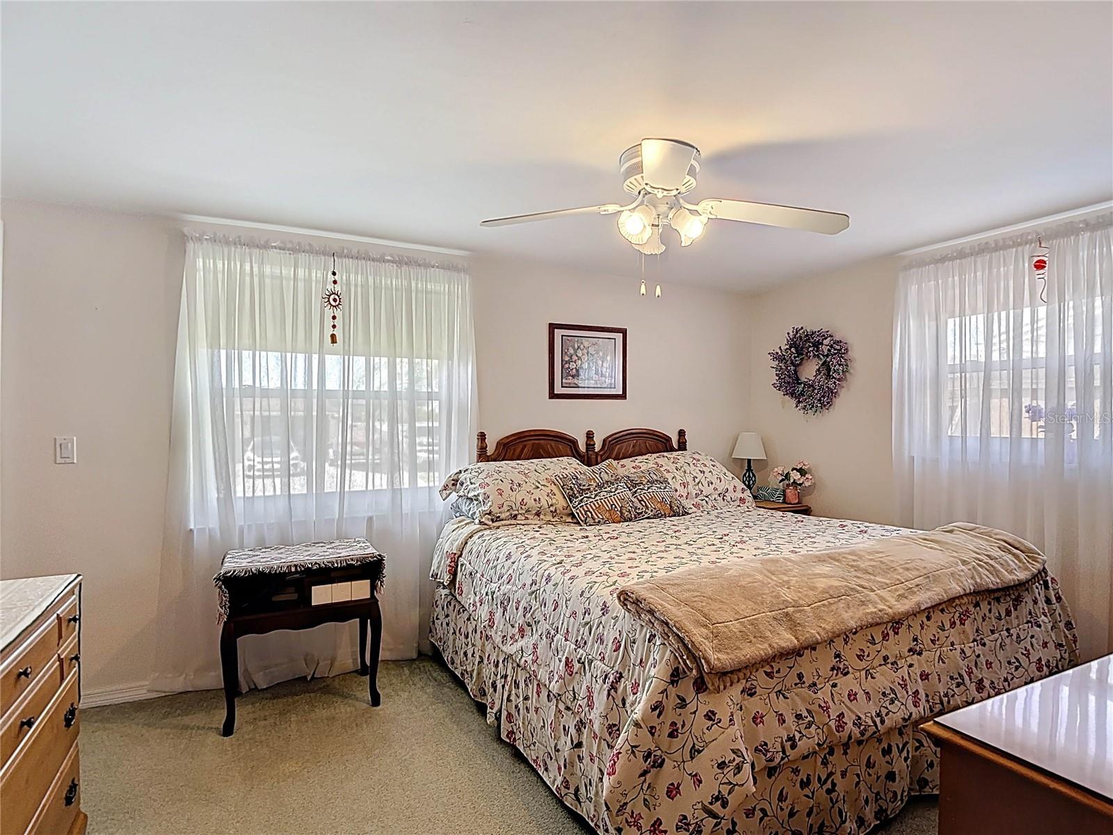 Image 34 of 61 For 11114 White Oak Lane