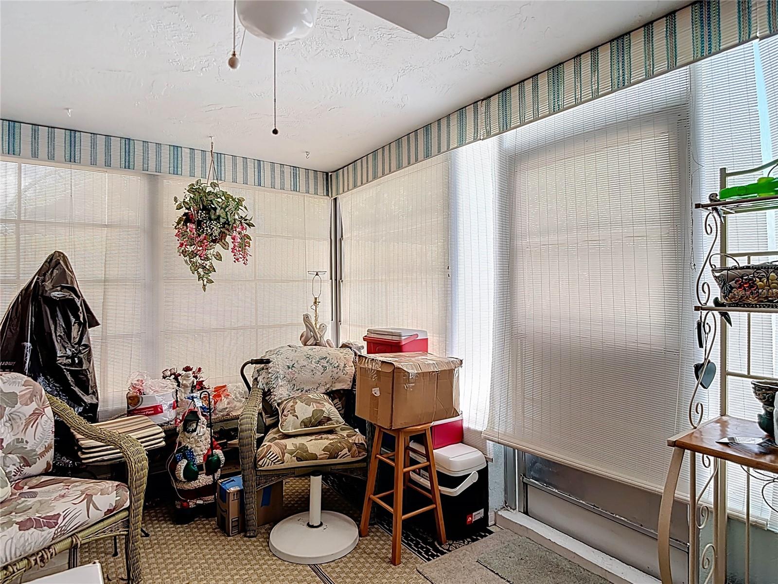 Image 49 of 61 For 11114 White Oak Lane