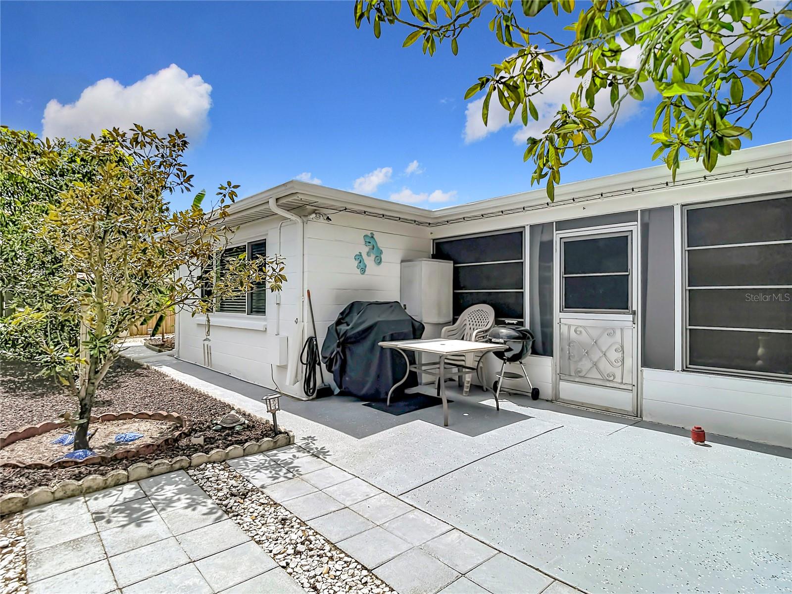 Image 52 of 61 For 11114 White Oak Lane