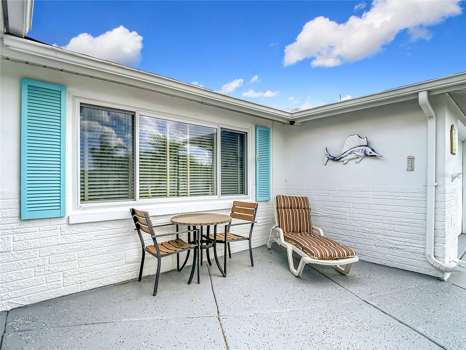 Image 9 of 61 For 11114 White Oak Lane