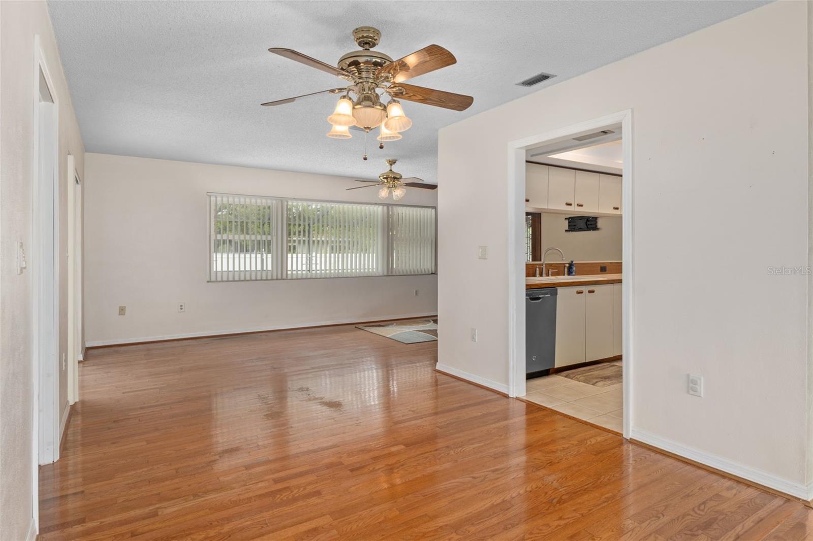 Image 13 of 48 For 3217 Abeline Road