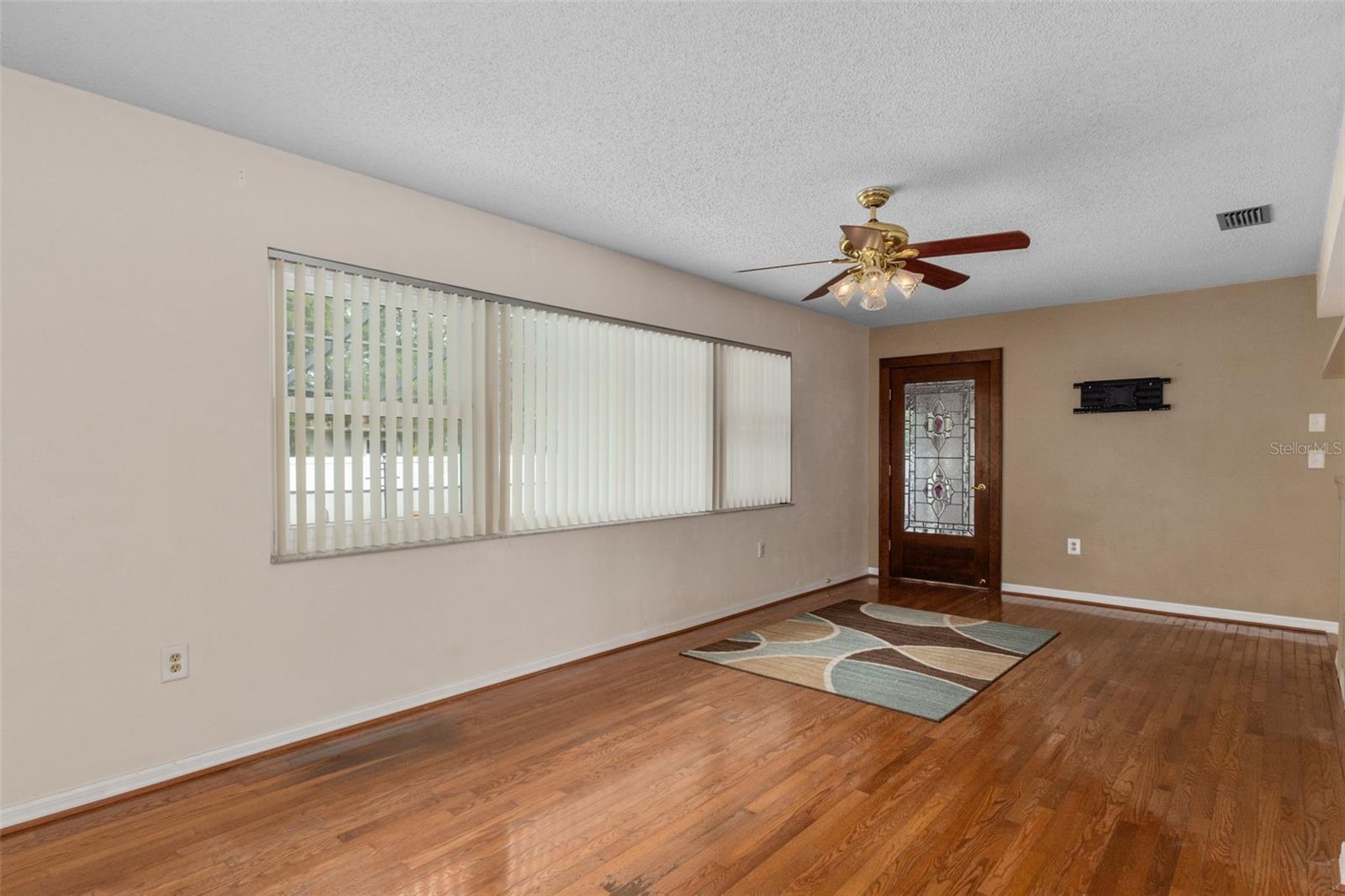 Image 14 of 48 For 3217 Abeline Road