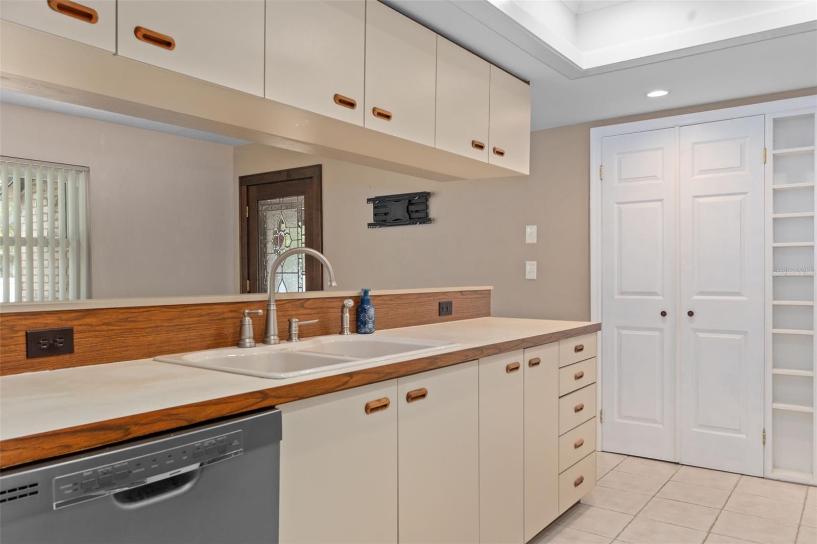 Image 21 of 48 For 3217 Abeline Road