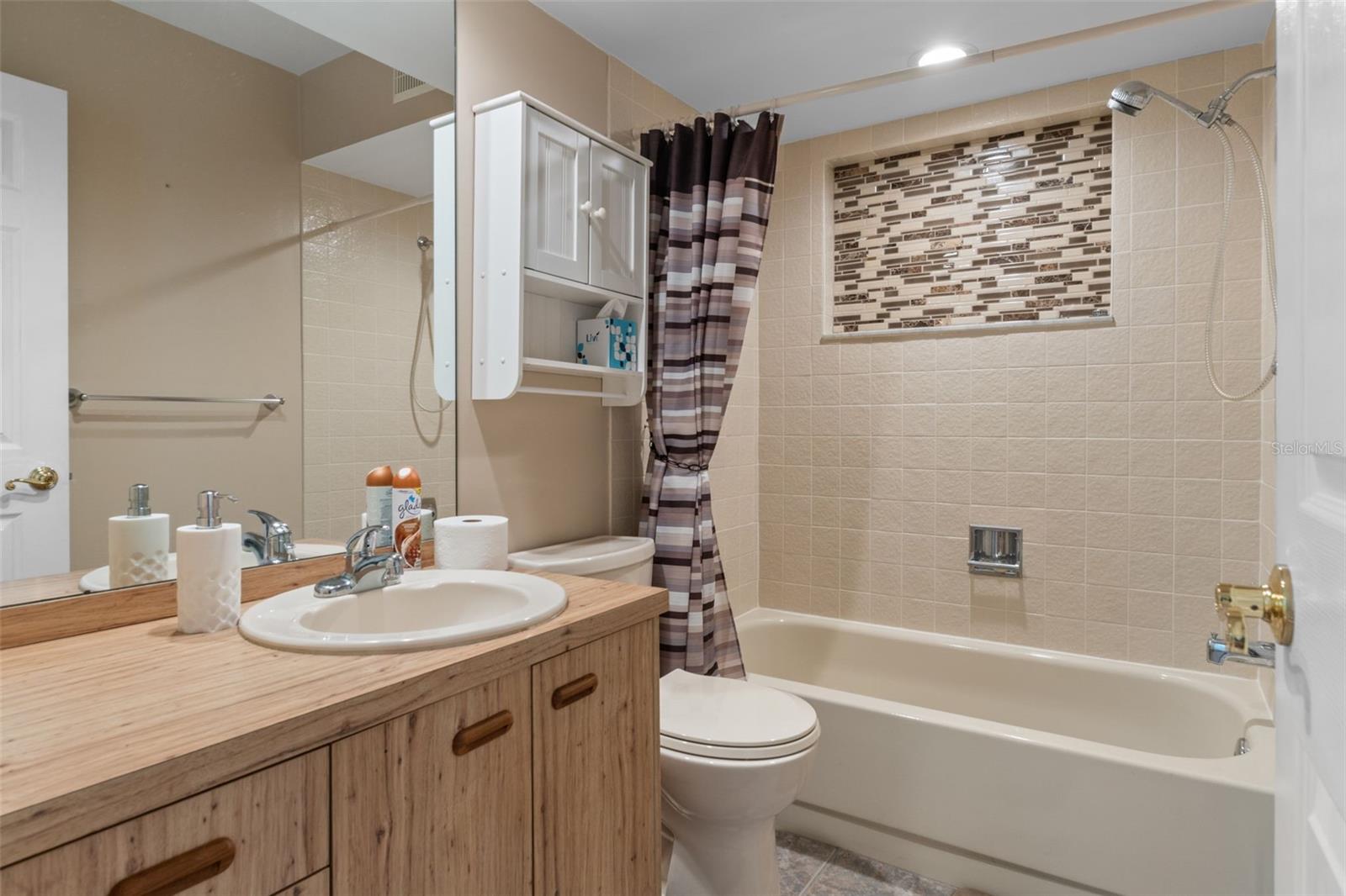 Image 30 of 48 For 3217 Abeline Road