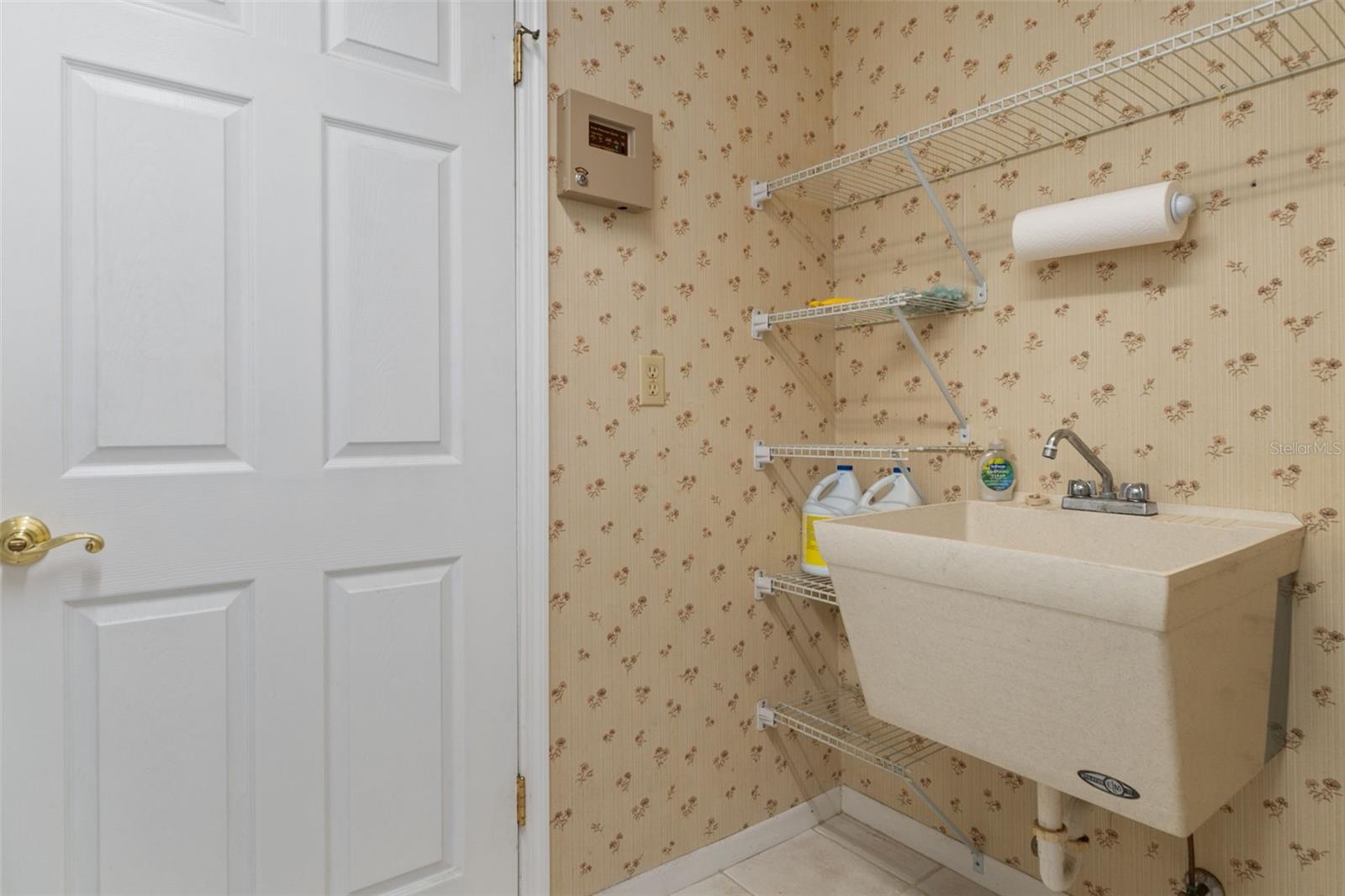 Image 33 of 48 For 3217 Abeline Road