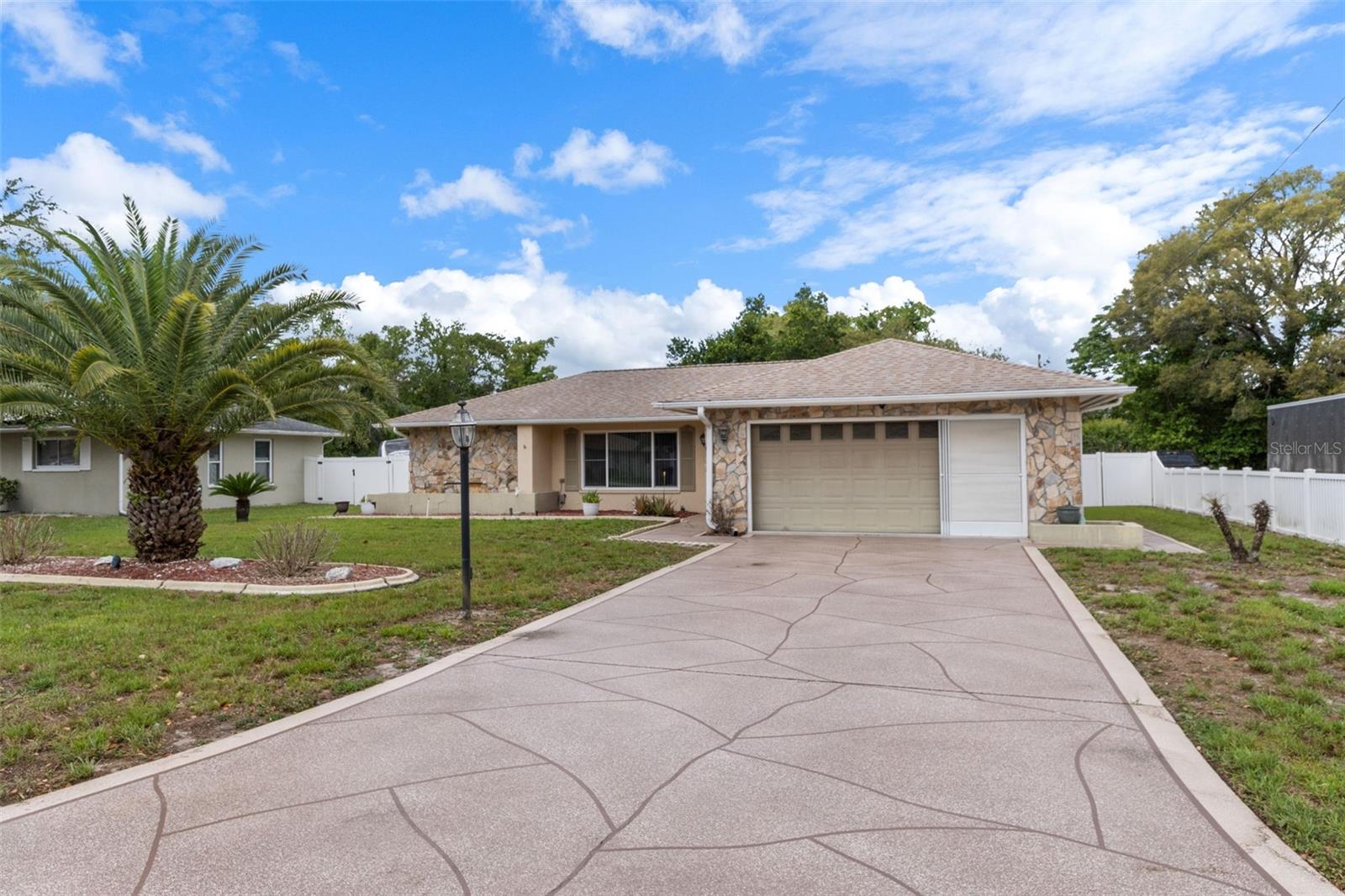 Image 4 of 48 For 3217 Abeline Road