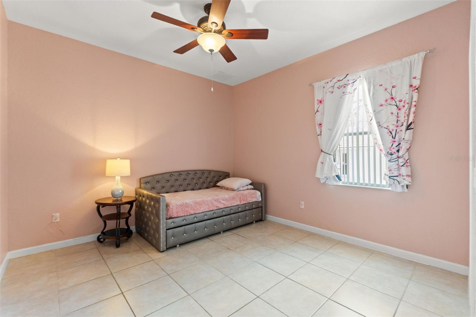 Image 20 of 40 For 8227 Galgano Lane