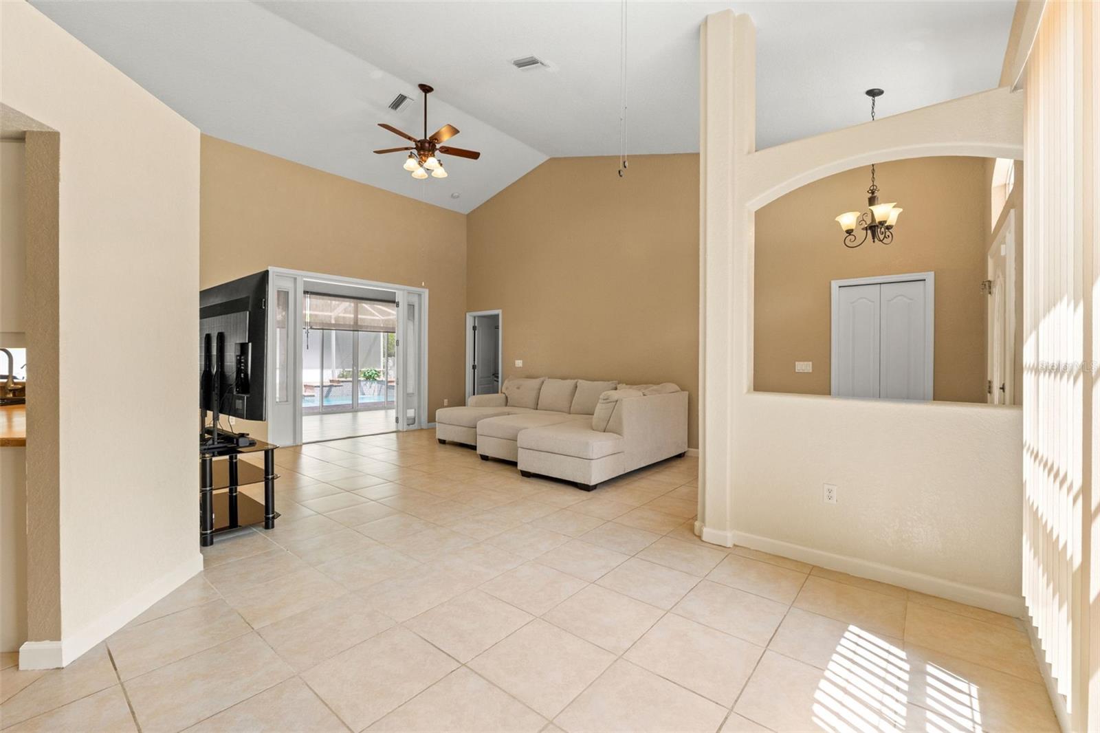 Image 5 of 40 For 8227 Galgano Lane