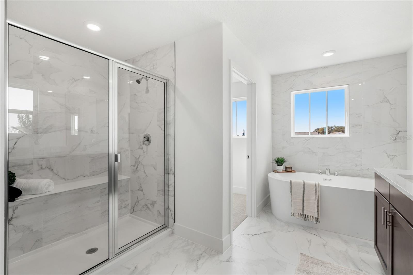 Image 22 of 35 For 748 Mystic Gardens Drive