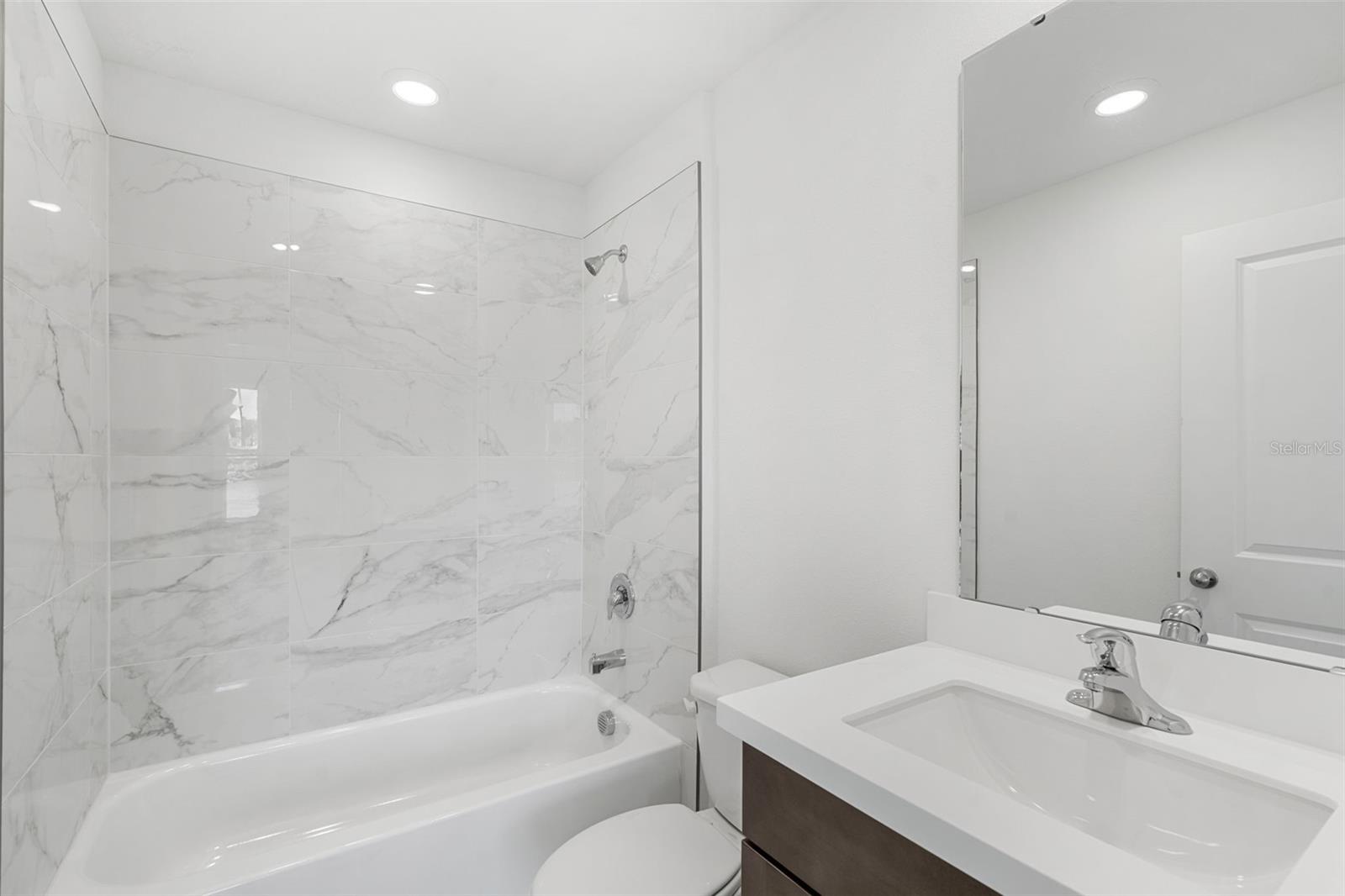 Image 25 of 35 For 748 Mystic Gardens Drive