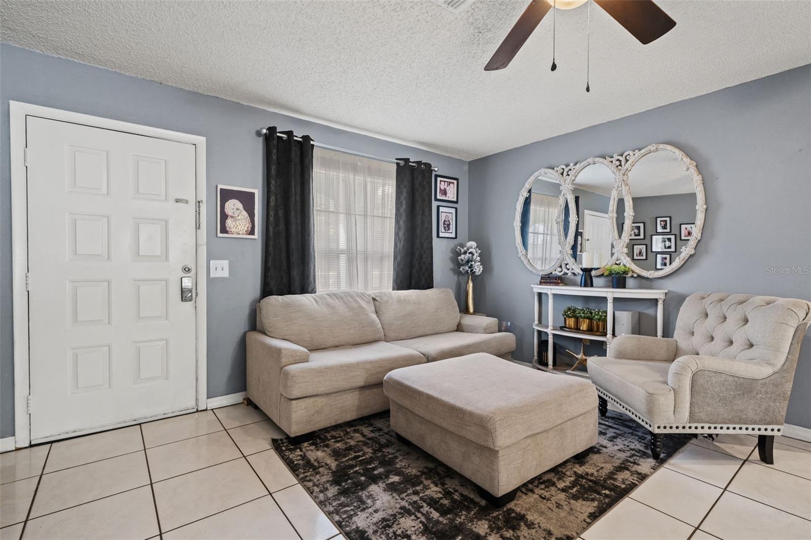 Image 8 of 28 For 12989 Linden Drive