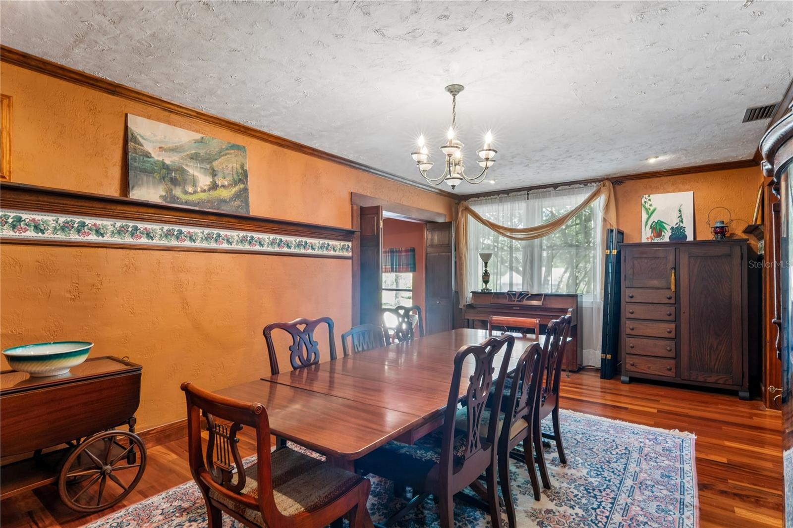 Image 19 of 63 For 39 Sunset Drive