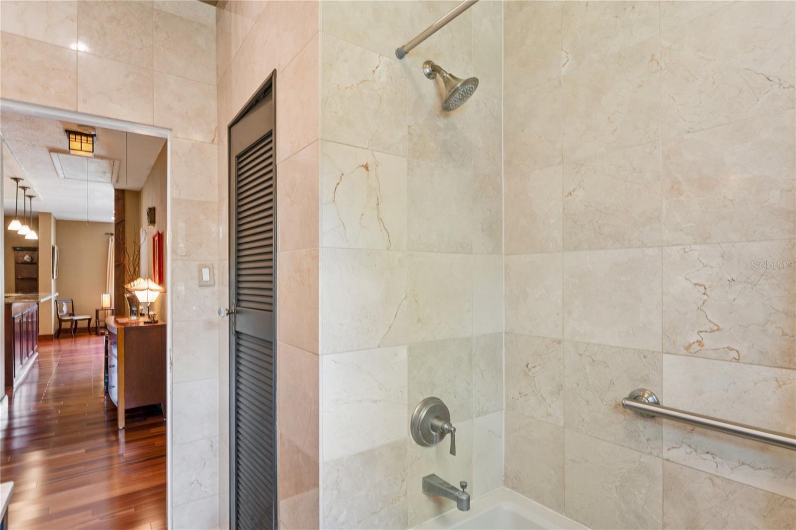 Image 32 of 63 For 39 Sunset Drive