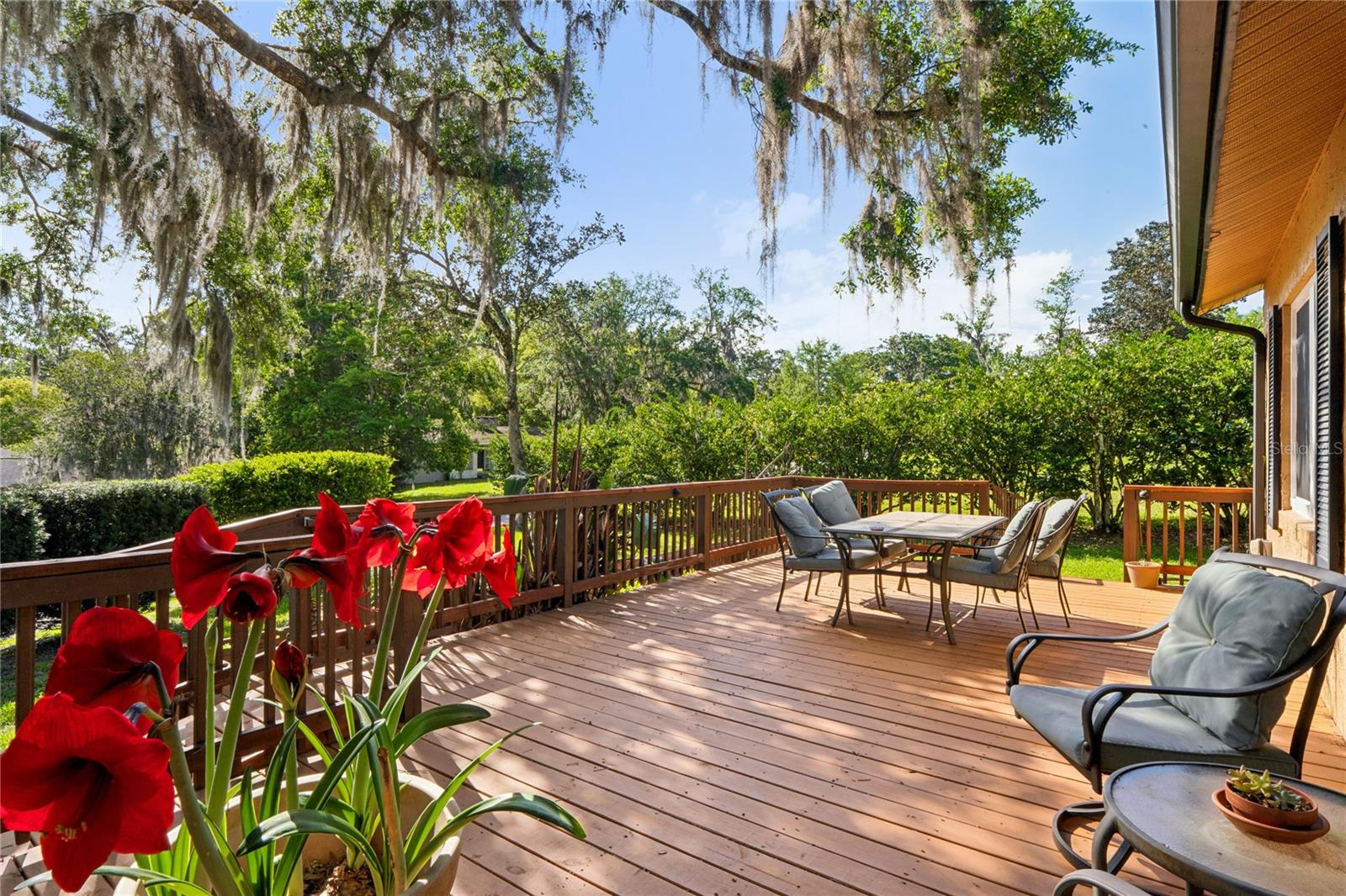 Image 41 of 63 For 39 Sunset Drive