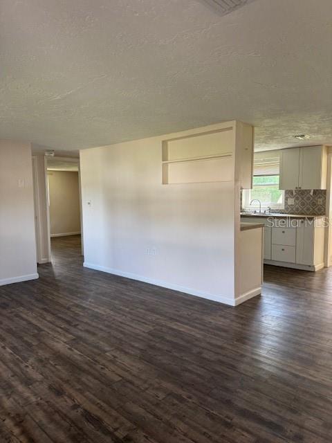 Image 4 of 29 For 95 Fillmore Street