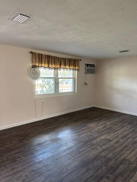 Image 9 of 29 For 95 Fillmore Street