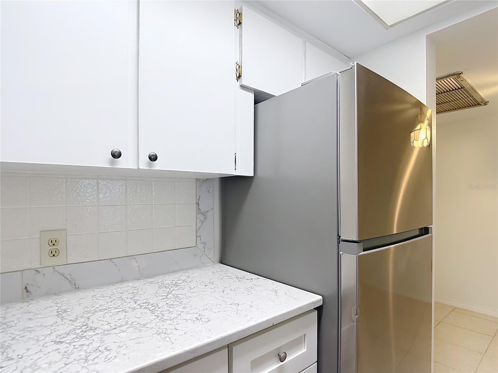 Image 17 of 42 For 5132 Amulet Drive 105