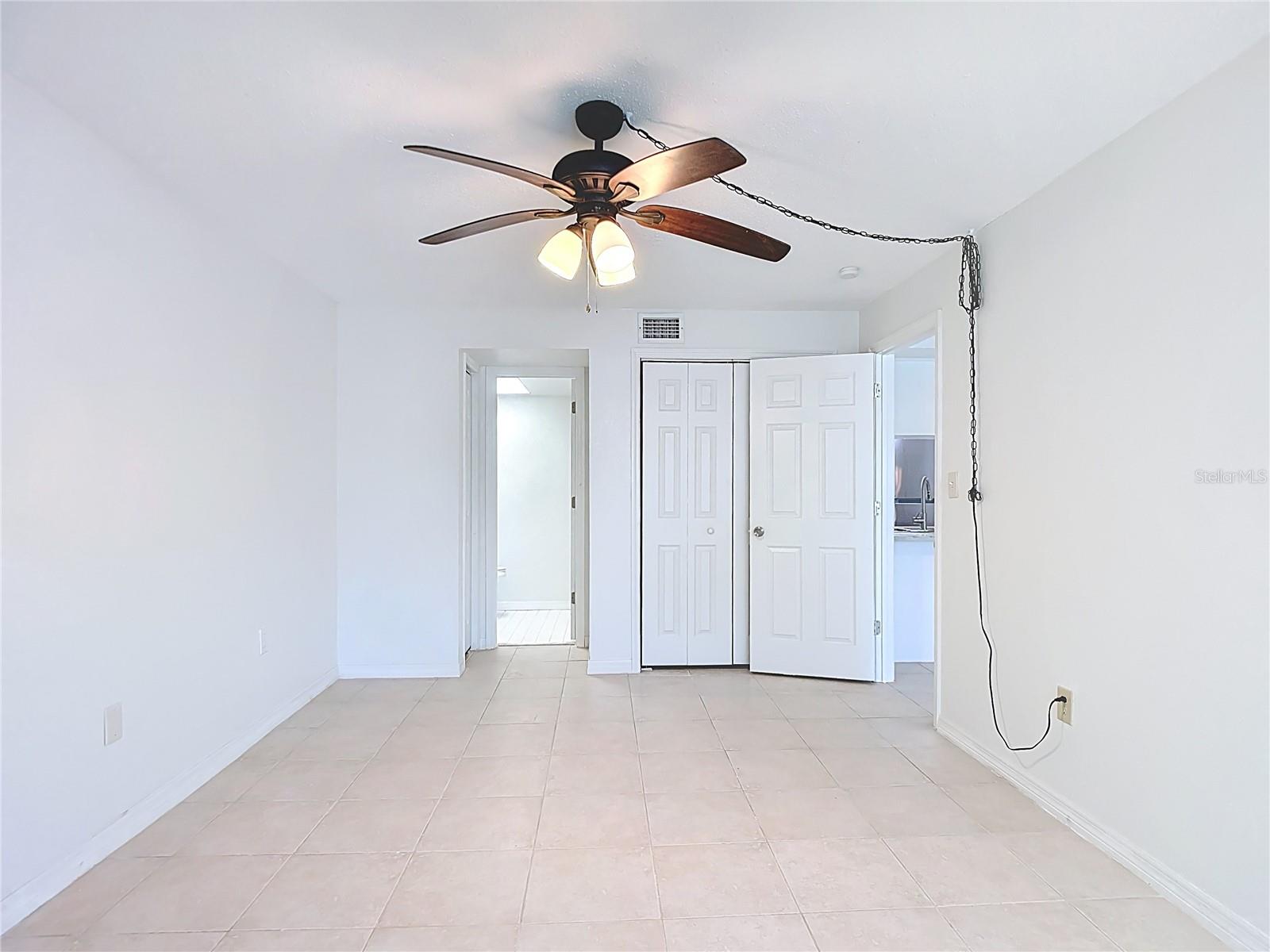 Image 20 of 42 For 5132 Amulet Drive 105