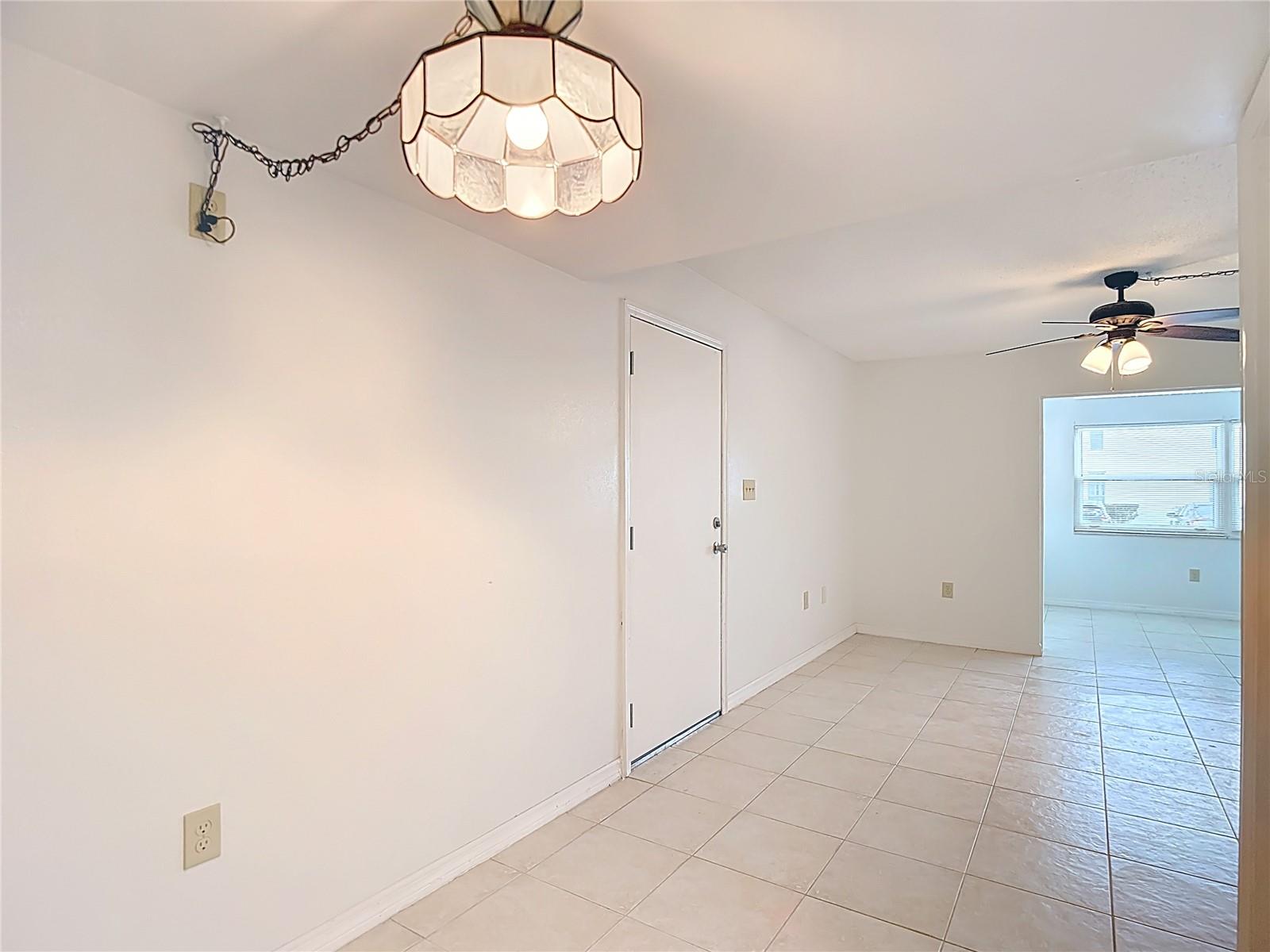 Image 29 of 42 For 5132 Amulet Drive 105