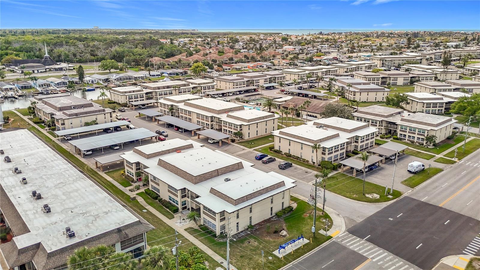 Image 38 of 42 For 5132 Amulet Drive 105