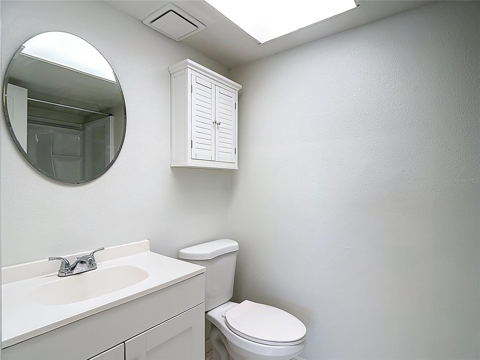 Image 4 of 42 For 5132 Amulet Drive 105