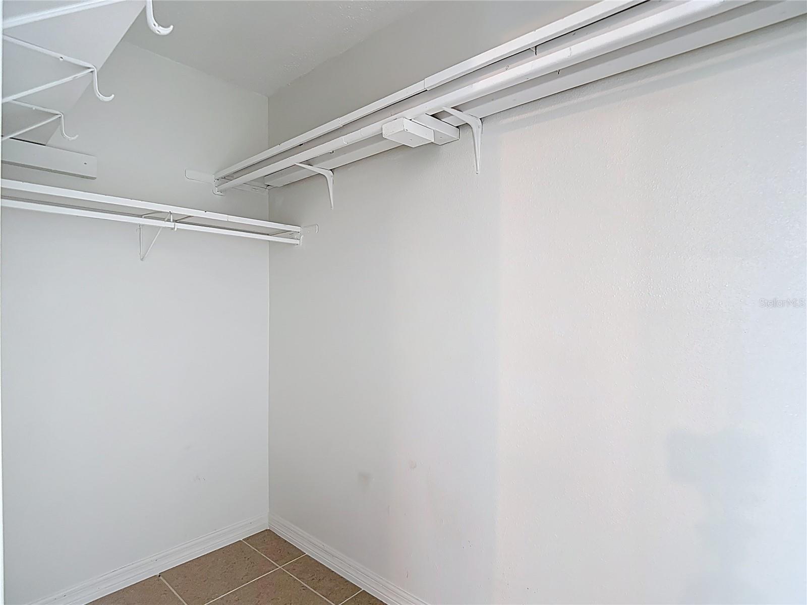 Image 7 of 42 For 5132 Amulet Drive 105