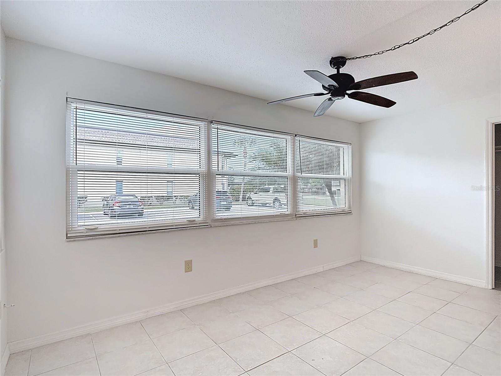 Image 8 of 42 For 5132 Amulet Drive 105