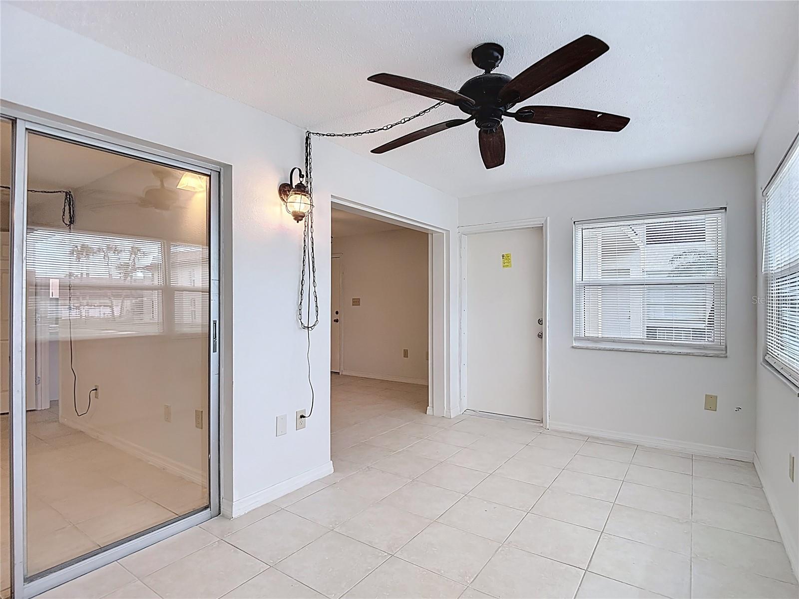 Image 9 of 42 For 5132 Amulet Drive 105