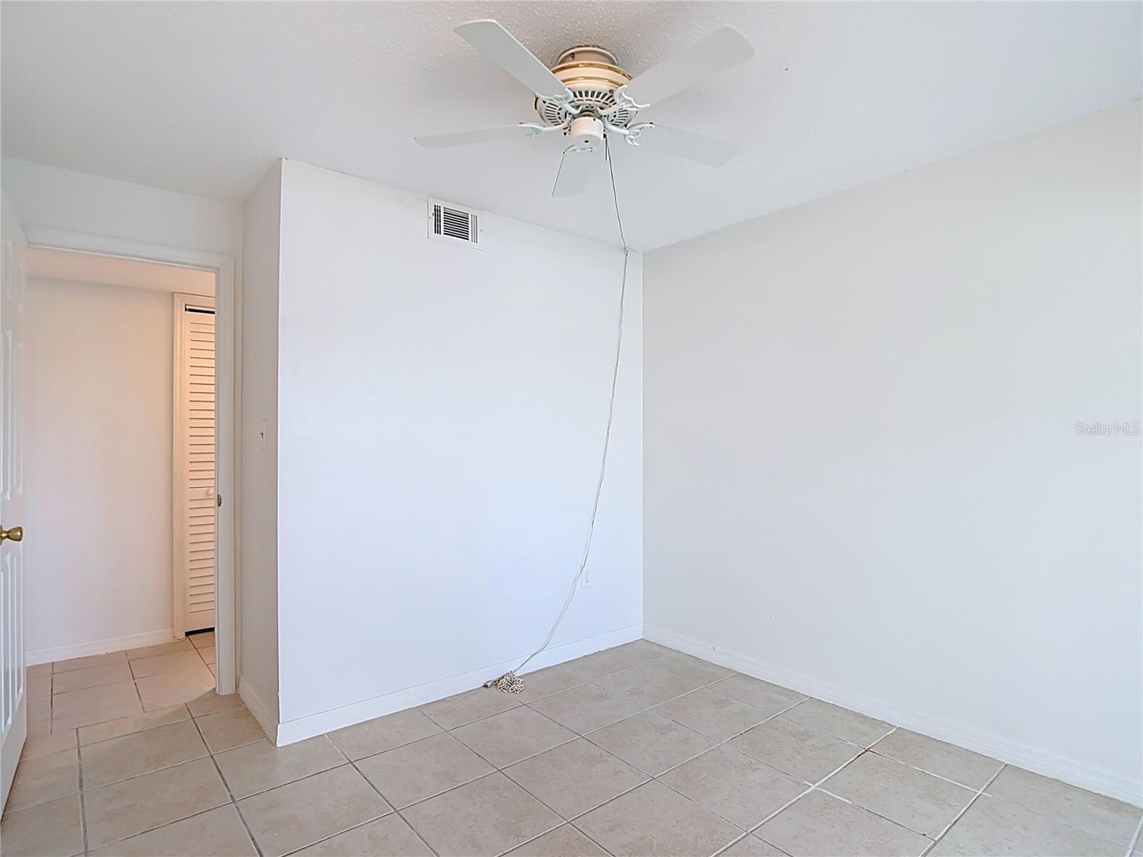 Image 10 of 54 For 5111 Amulet Drive 105