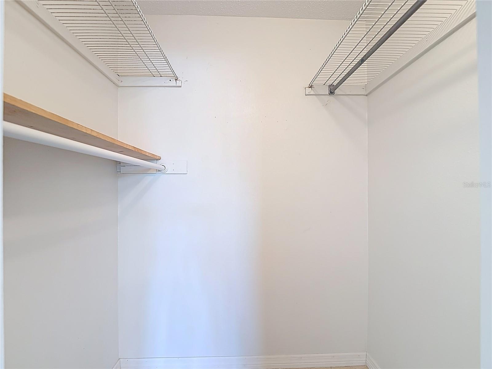 Image 31 of 54 For 5111 Amulet Drive 105