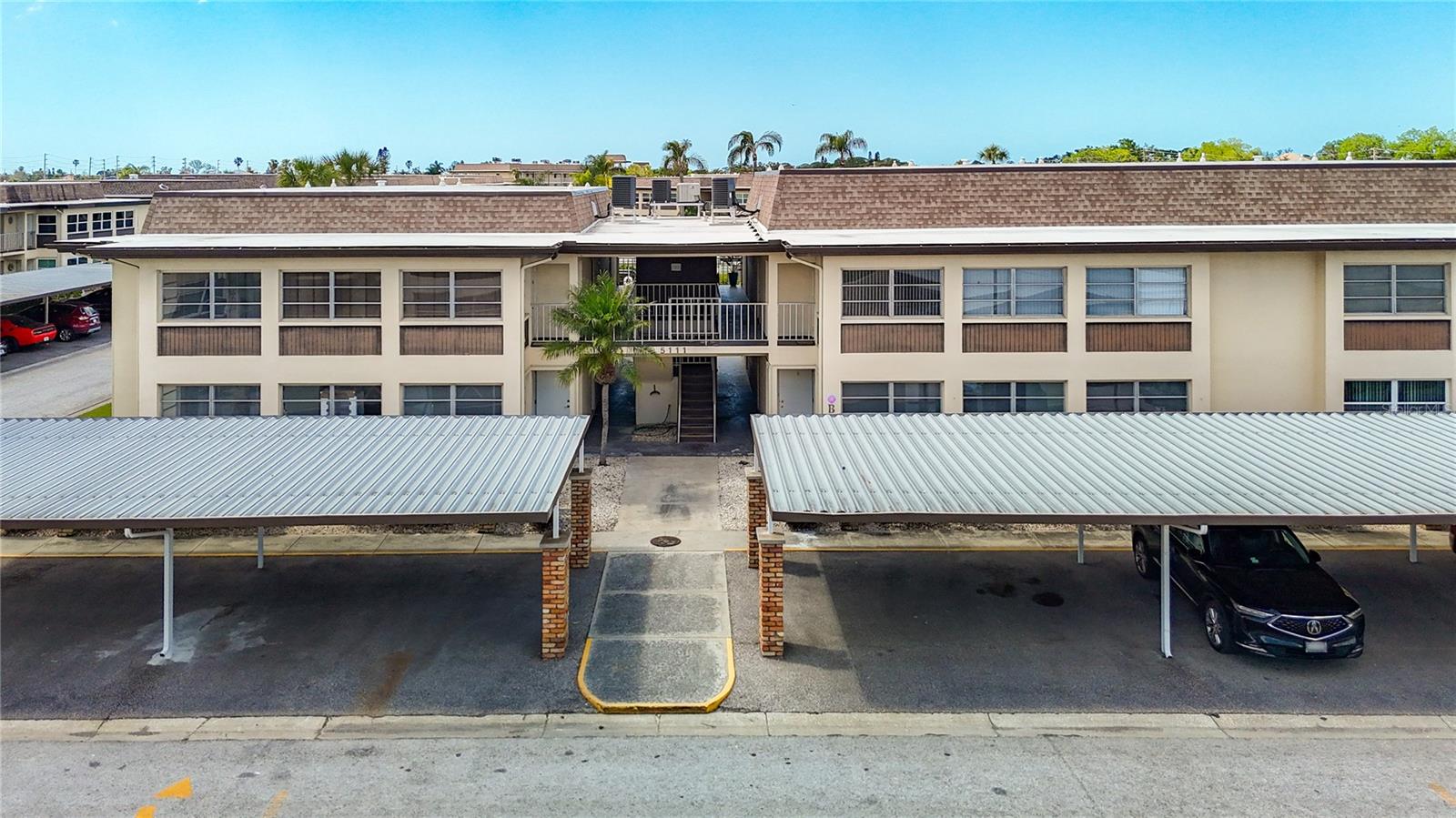 Image 50 of 54 For 5111 Amulet Drive 105