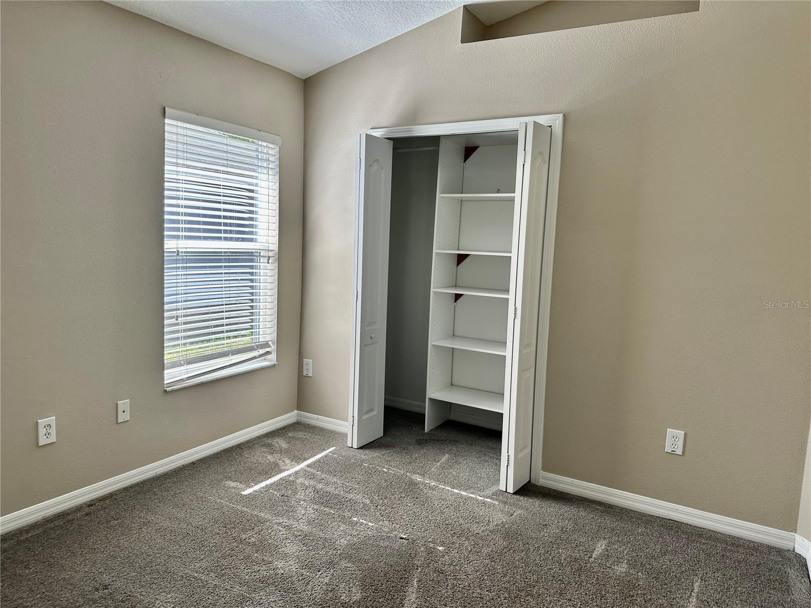 Image 22 of 69 For 13824 Royston Bend