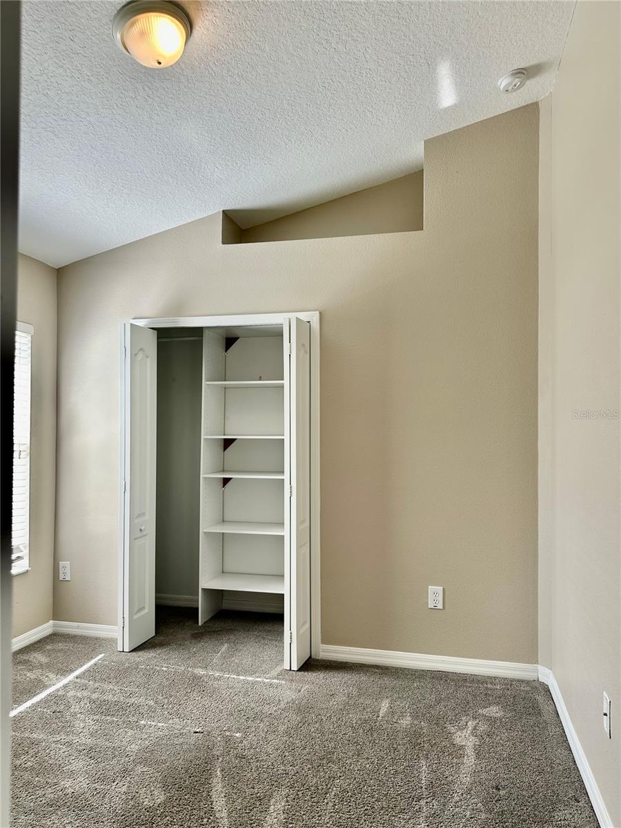 Image 24 of 69 For 13824 Royston Bend