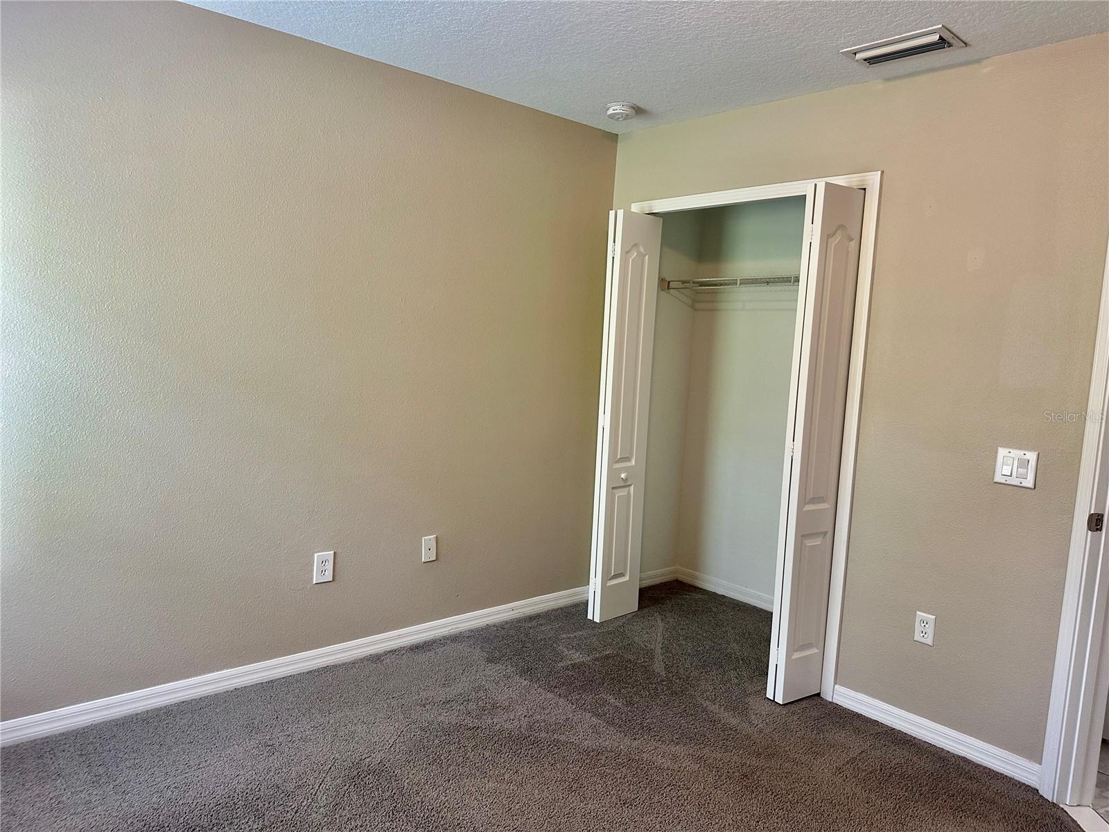 Image 29 of 69 For 13824 Royston Bend