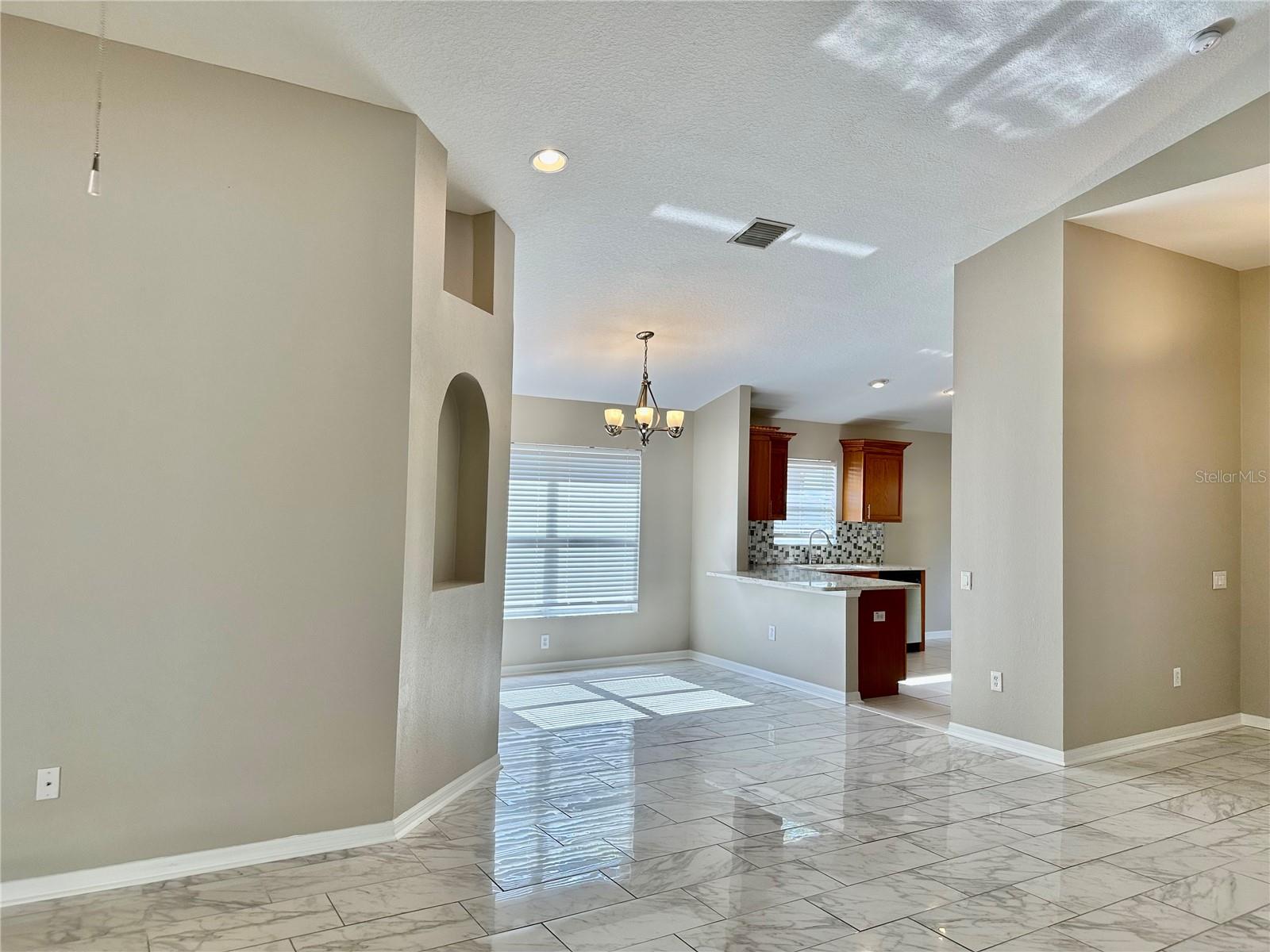 Image 9 of 69 For 13824 Royston Bend