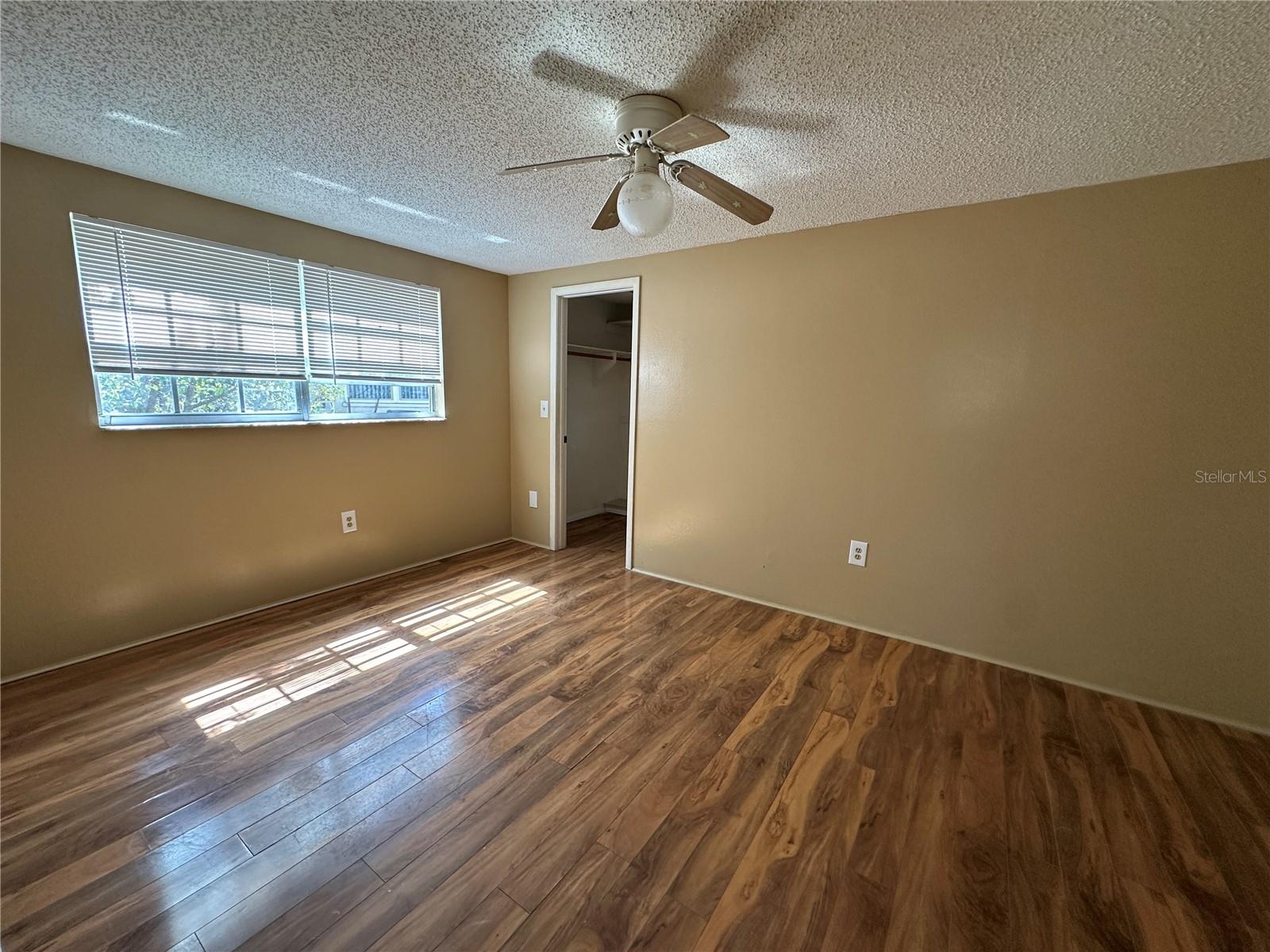 Image 23 of 46 For 8809 Avondale Lane