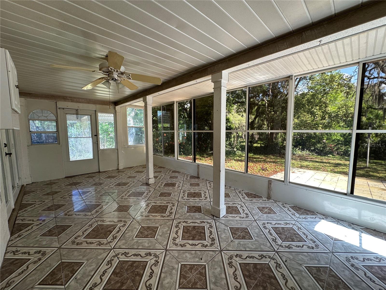 Image 26 of 46 For 8809 Avondale Lane