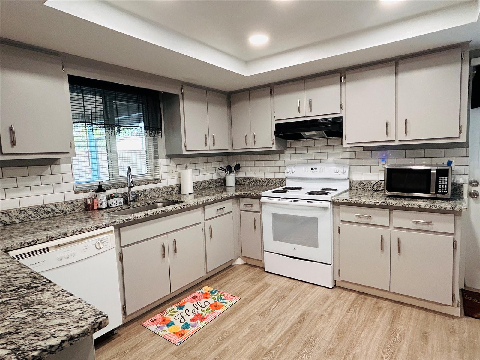 Image 10 of 22 For 6031 Wyoming Avenue