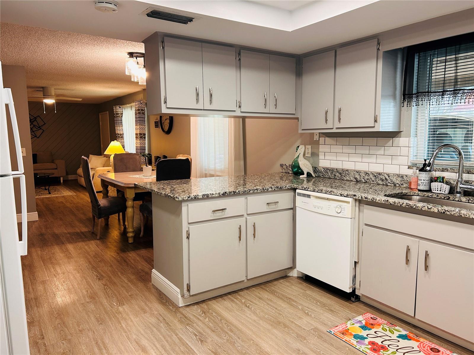 Image 11 of 22 For 6031 Wyoming Avenue