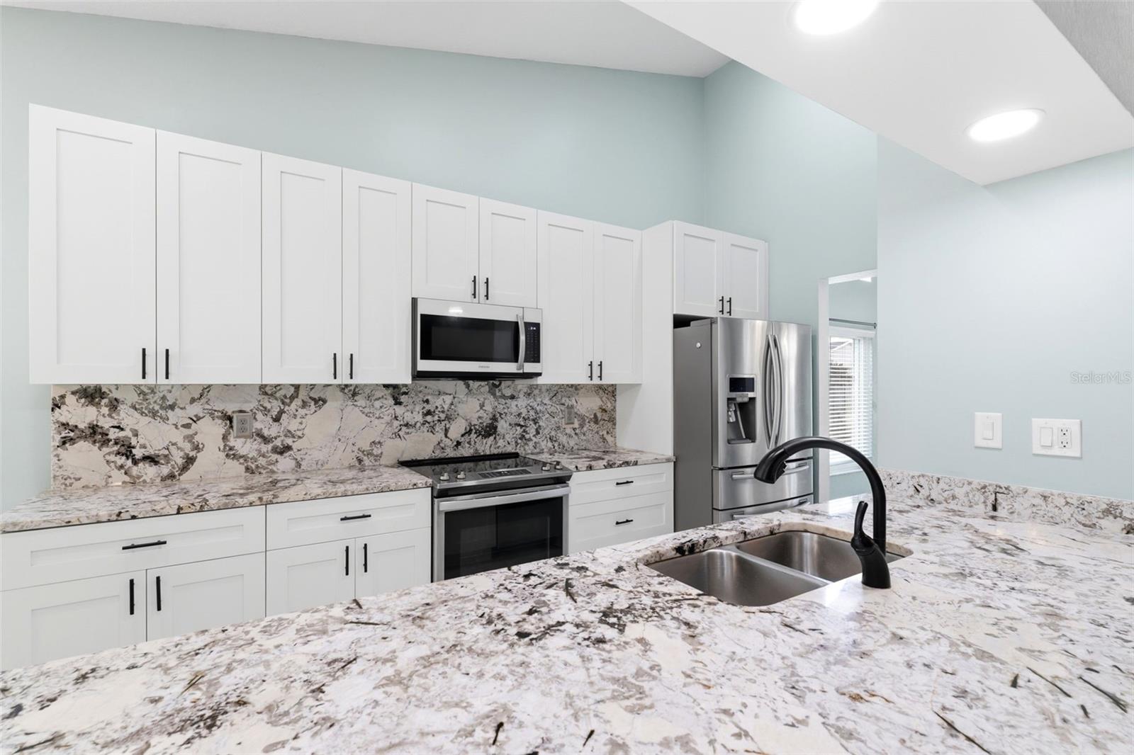 Image 10 of 71 For 11421 Glenmont Drive