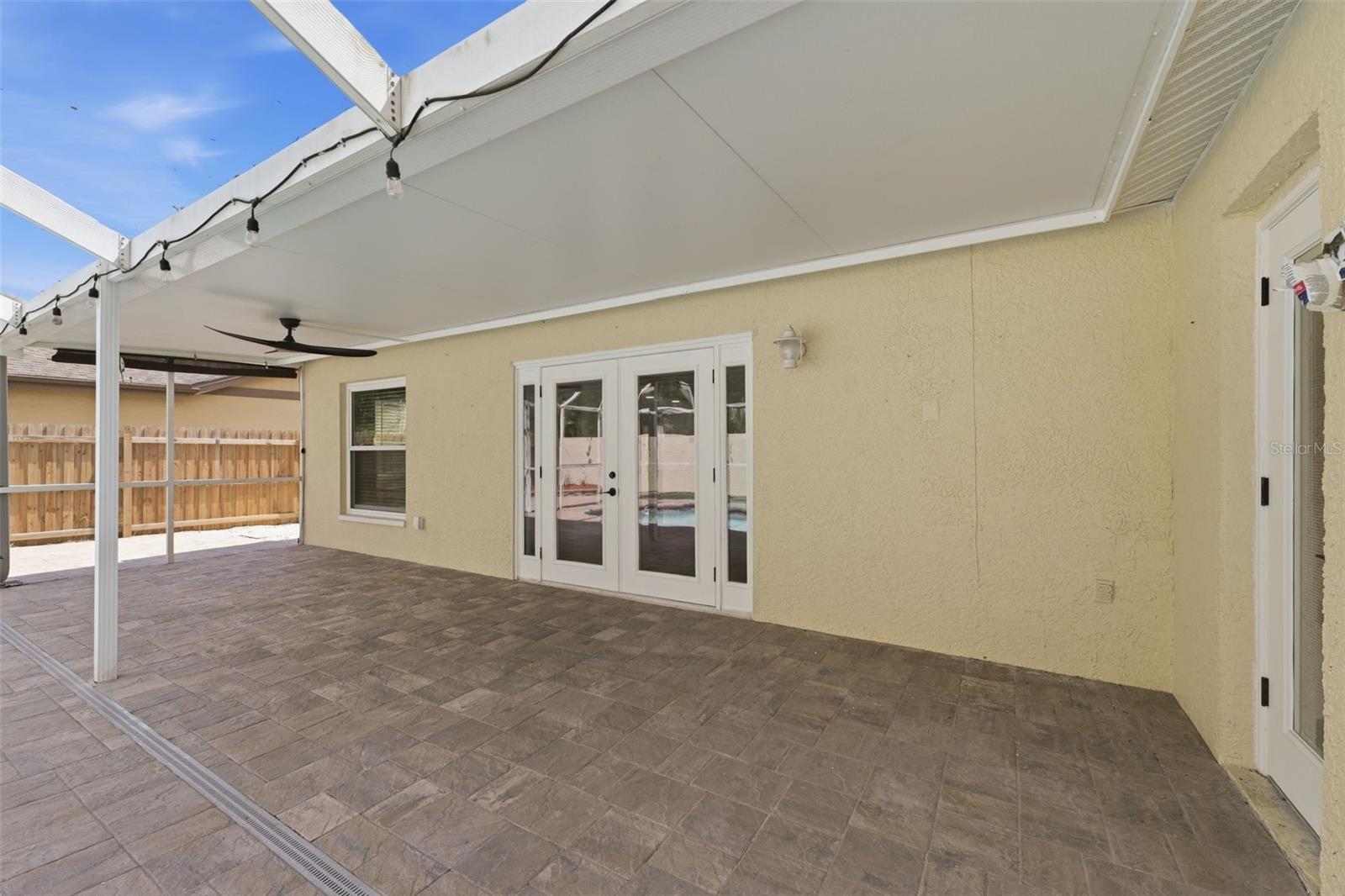 Image 35 of 71 For 11421 Glenmont Drive