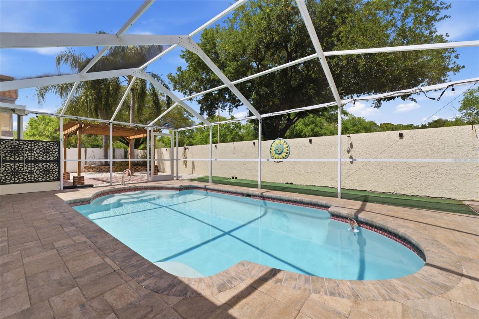 Image 36 of 71 For 11421 Glenmont Drive