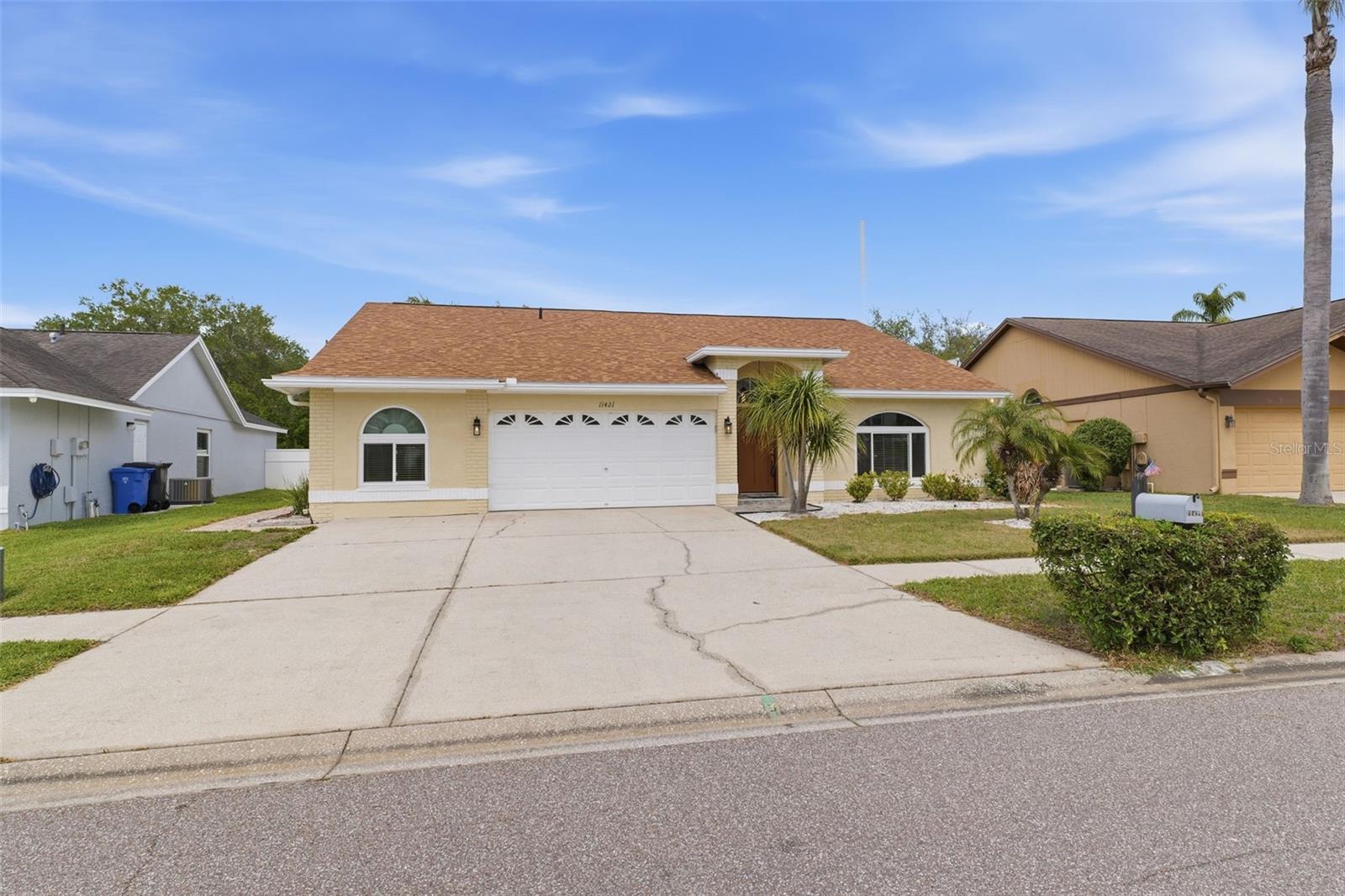 Image 49 of 71 For 11421 Glenmont Drive