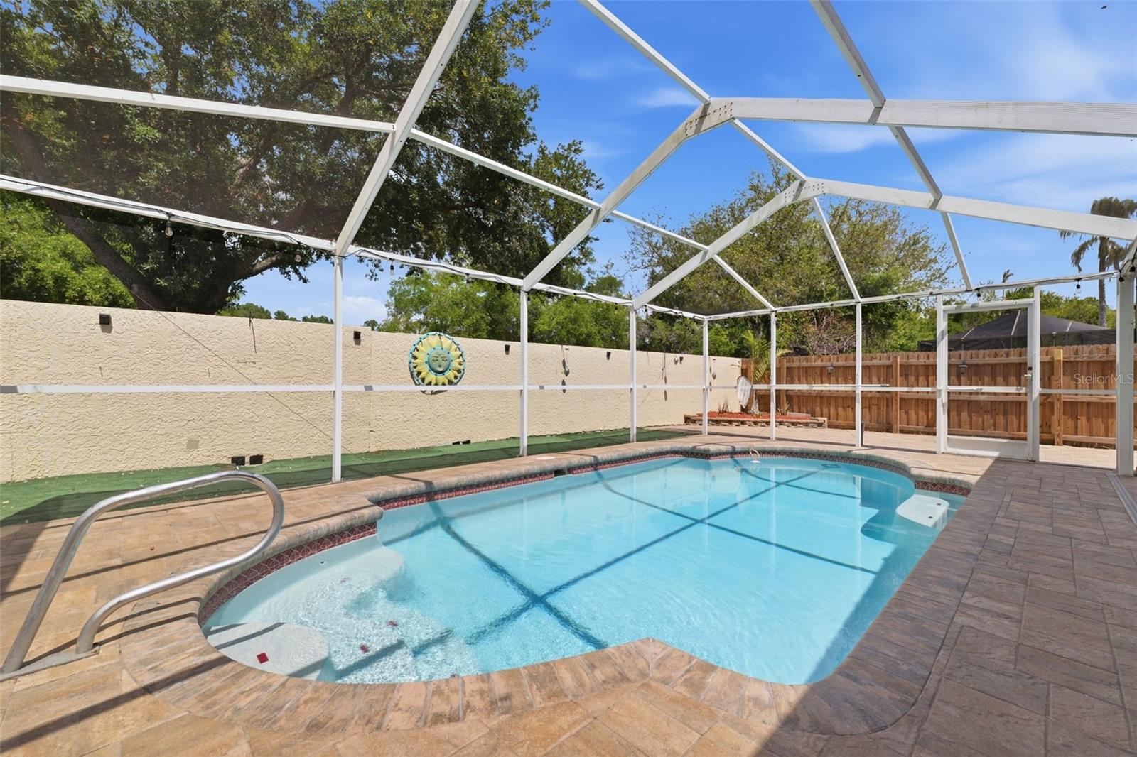 Image 58 of 71 For 11421 Glenmont Drive