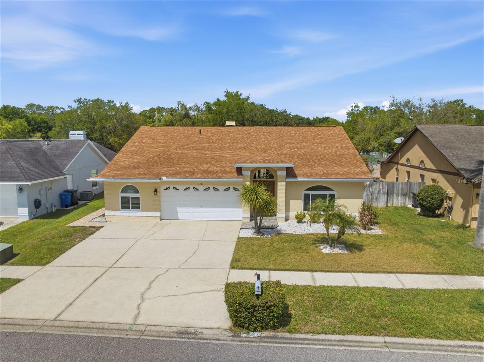 Image 61 of 71 For 11421 Glenmont Drive