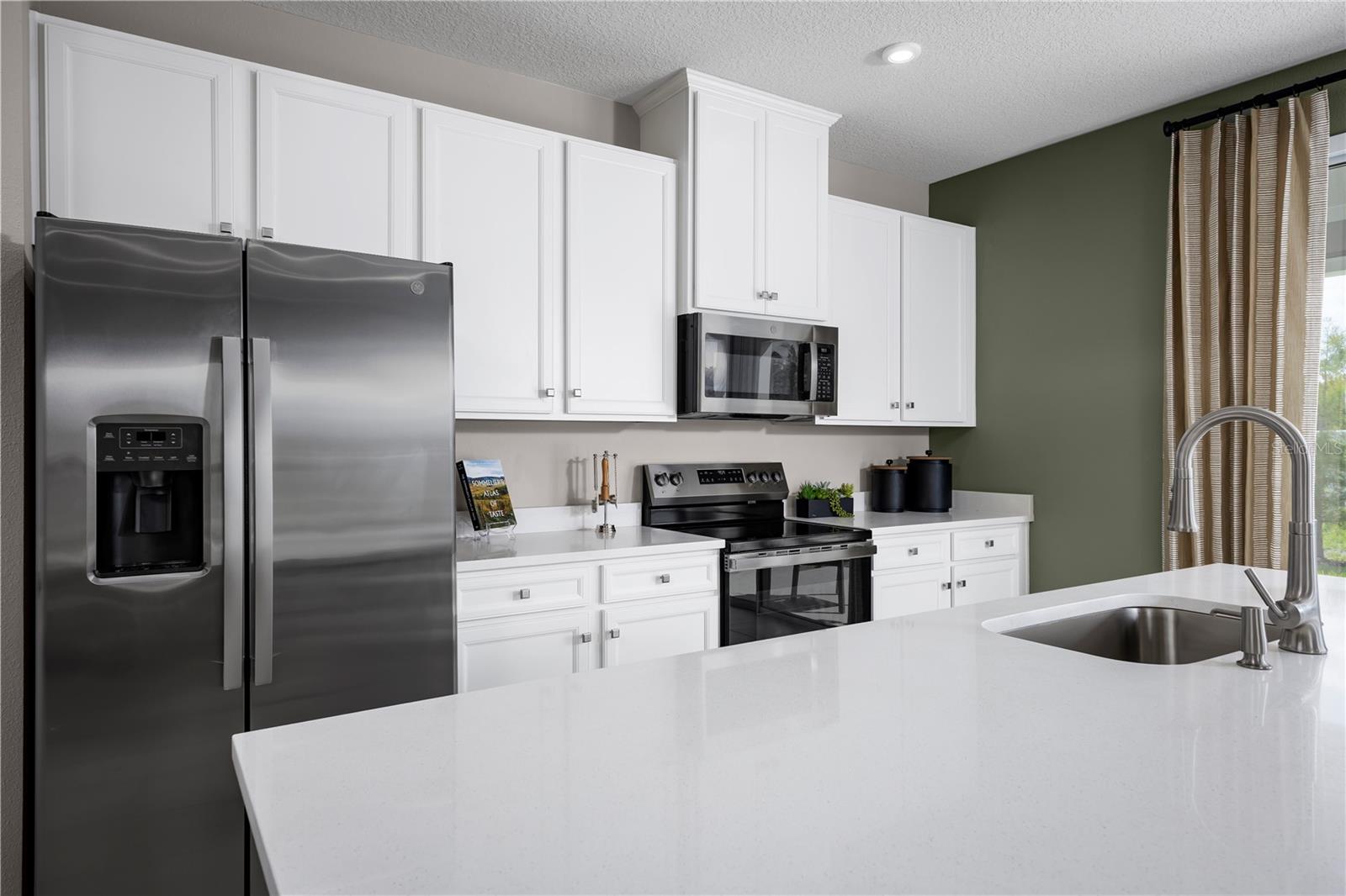 Image 5 of 15 For 1878 Kendall Pointe Place