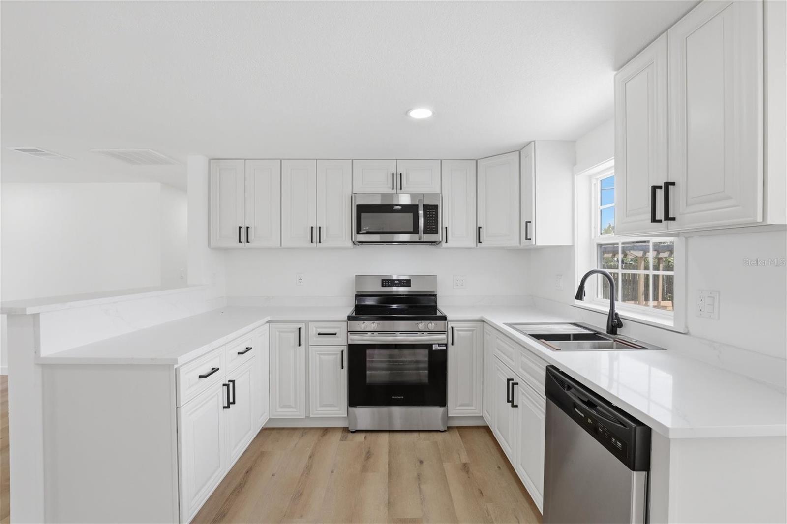 Image 21 of 68 For 7114 Fair Lane