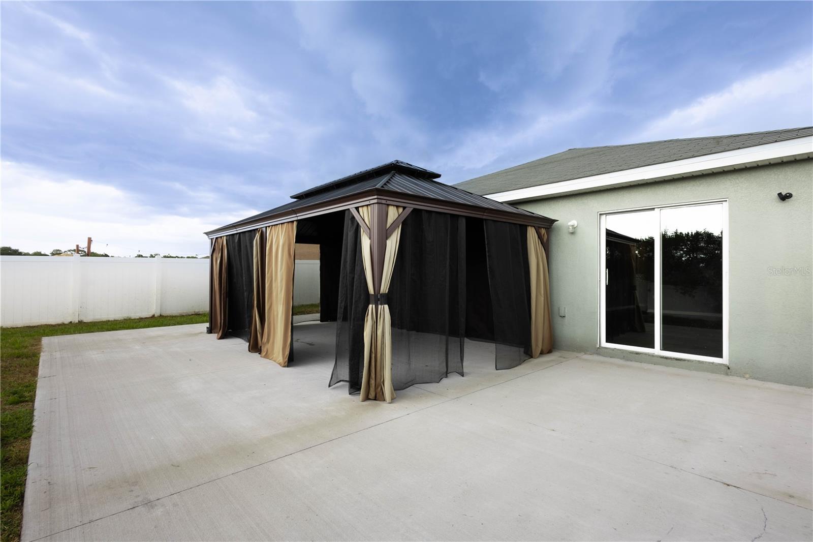 Image 21 of 29 For 6517 Bayston Hill Place