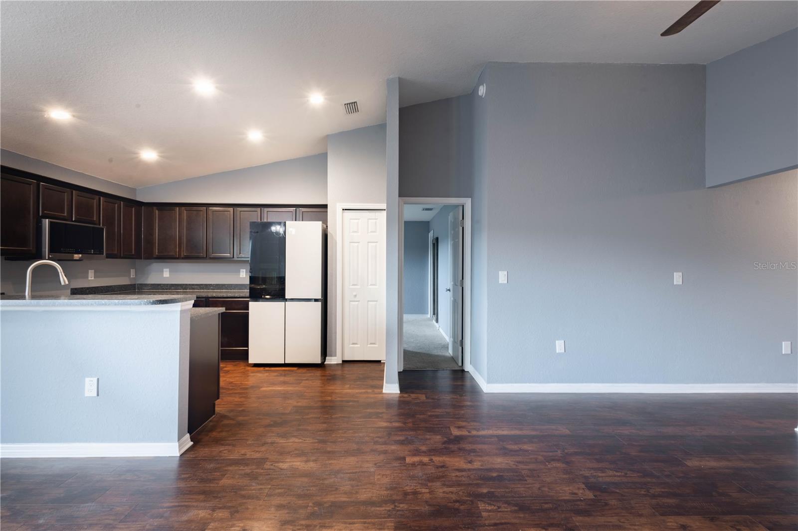 Image 9 of 29 For 6517 Bayston Hill Place