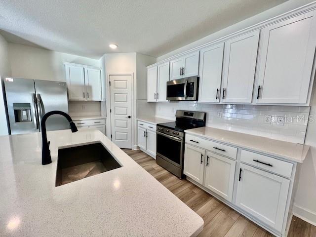 Image 14 of 50 For 1497 Laredo Avenue